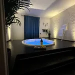 Bezen_experience Ferienhaus *